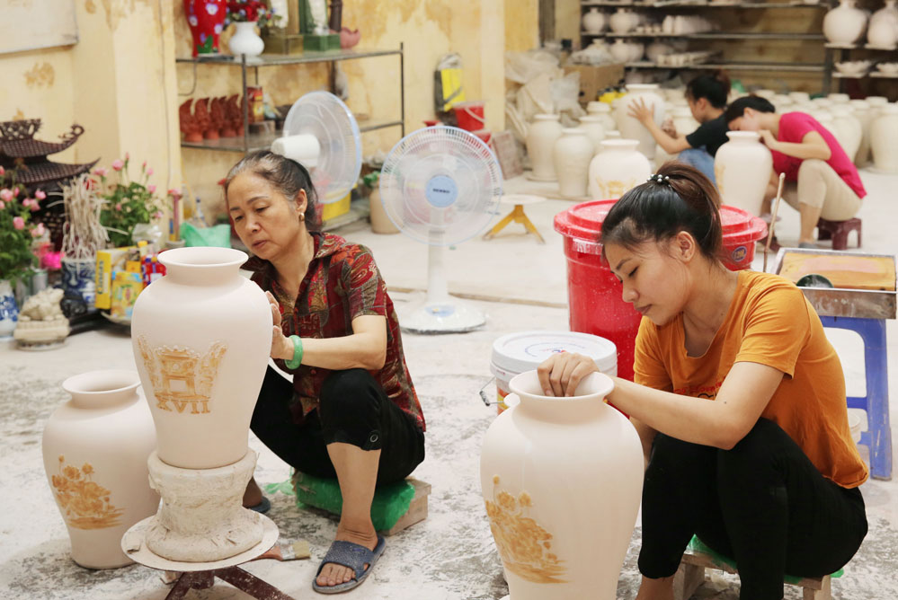 TikTok Shop cho gốm sứ